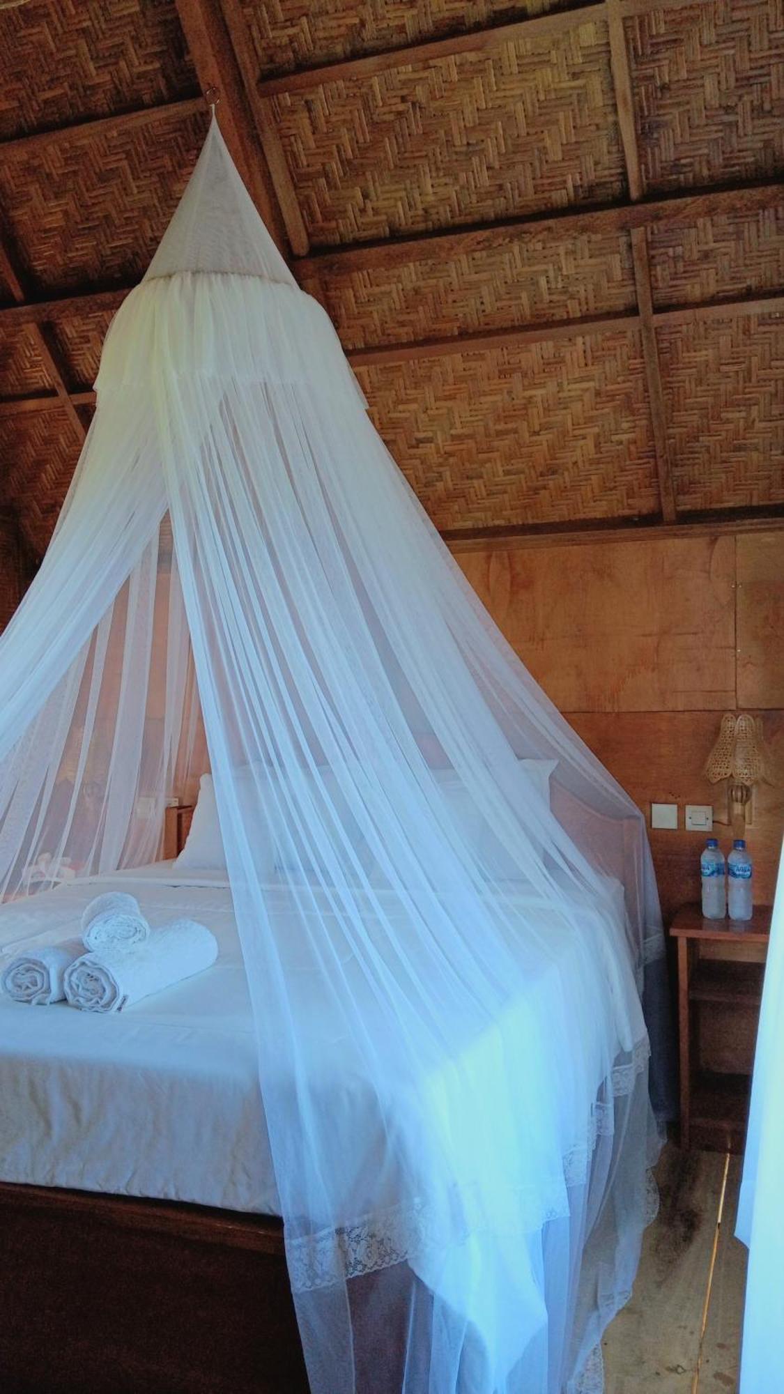 Dewi Rinjani Homestay 特特巴图 外观 照片