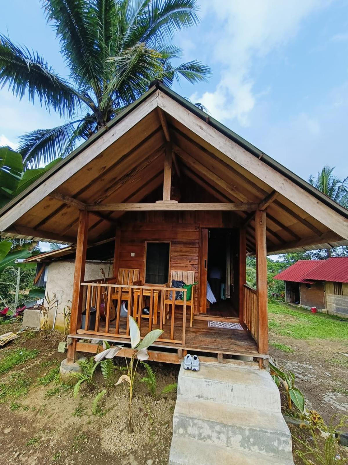 Dewi Rinjani Homestay 特特巴图 外观 照片